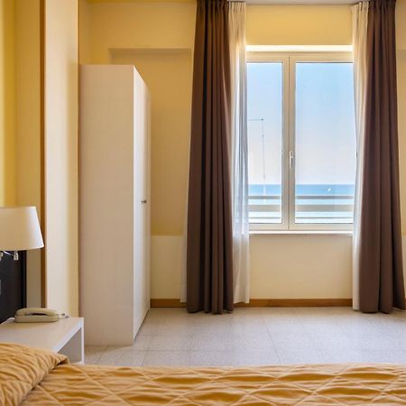 Hotel Villa Margherita Ladispoli Eksteriør bilde