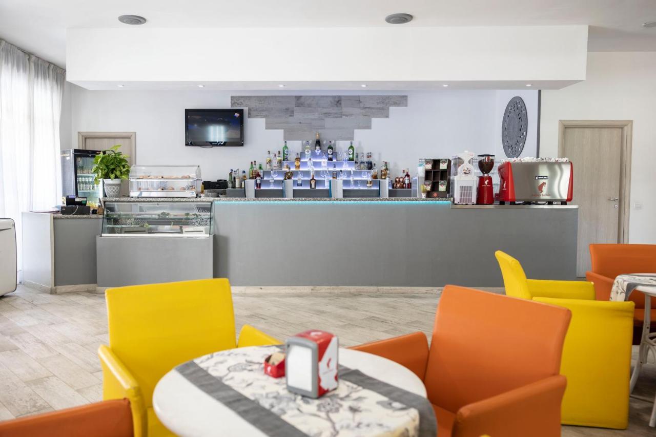 Hotel Villa Margherita Ladispoli Eksteriør bilde